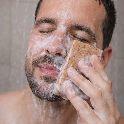 natural exfoliating soap with poppy seeds and papaya